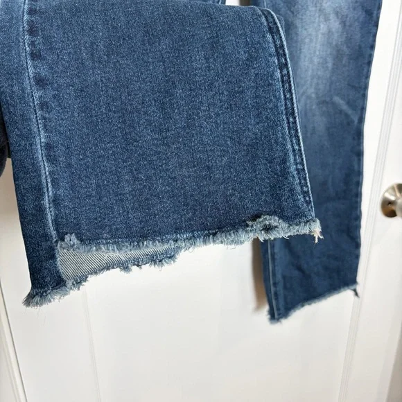 Judy blue kick flare jeans - Picture 3 of 13